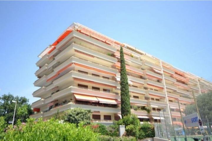 Residences Fleuries - Behind Cannes Croisette Bvd ภายนอก รูปภาพ